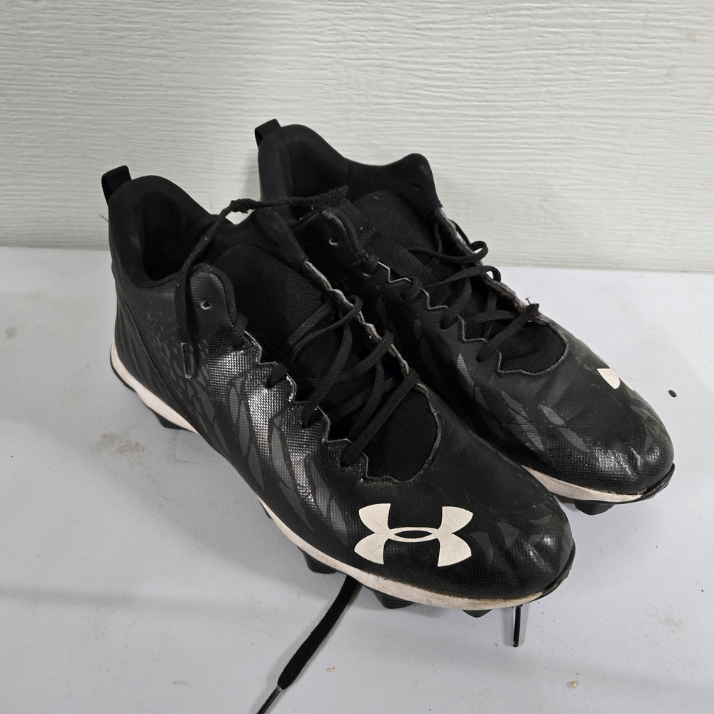 Under Armour Men's 12 Football Cleats
